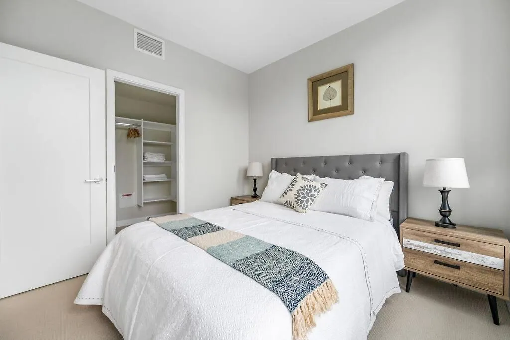 Modern Comfort At Ubc: 1Br Condo Near Campus Vancouver 0*,