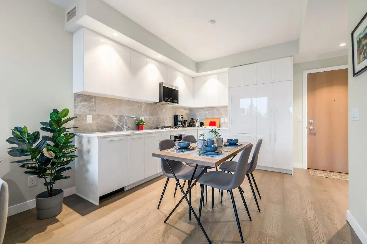 Modern Comfort At Ubc: 1Br Condo Near Campus Vancouver 0*,