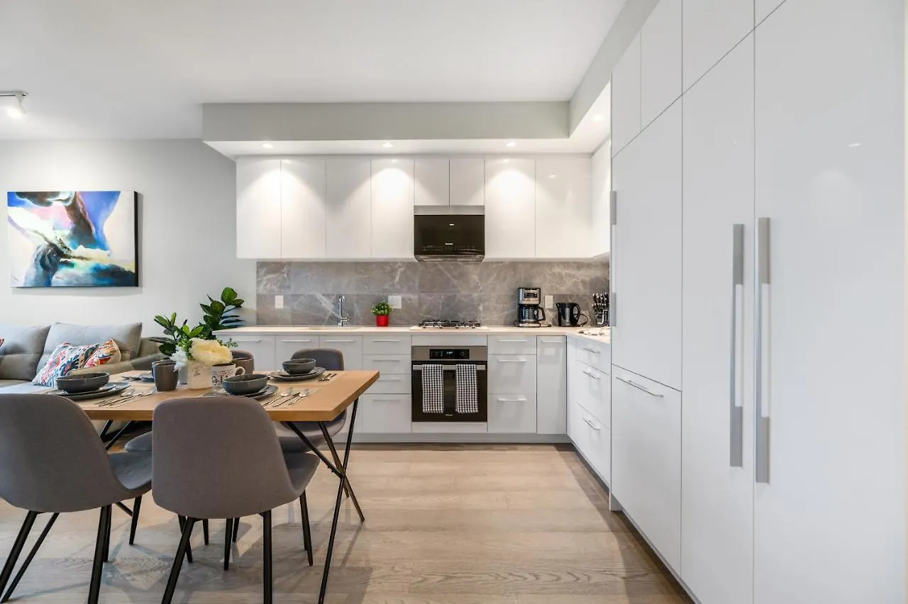 Apartment Modern Comfort At Ubc: 1Br Condo Near Campus Vancouver