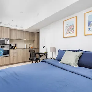 Micro Studio In Heart Of Downtown! , Toronto Canada
